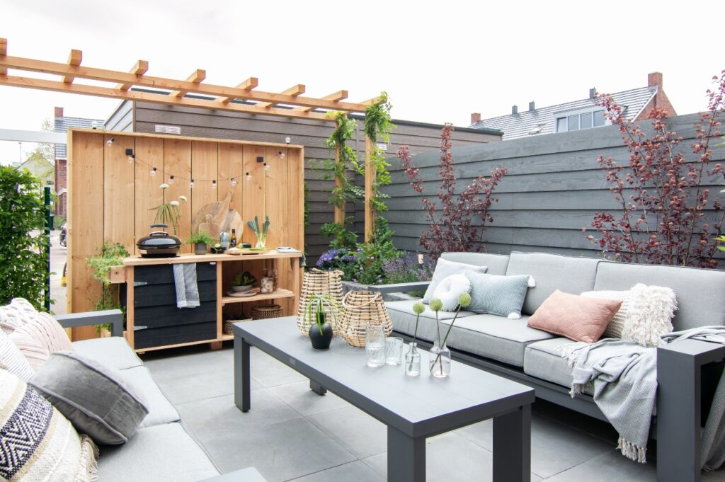 loungebank tuin